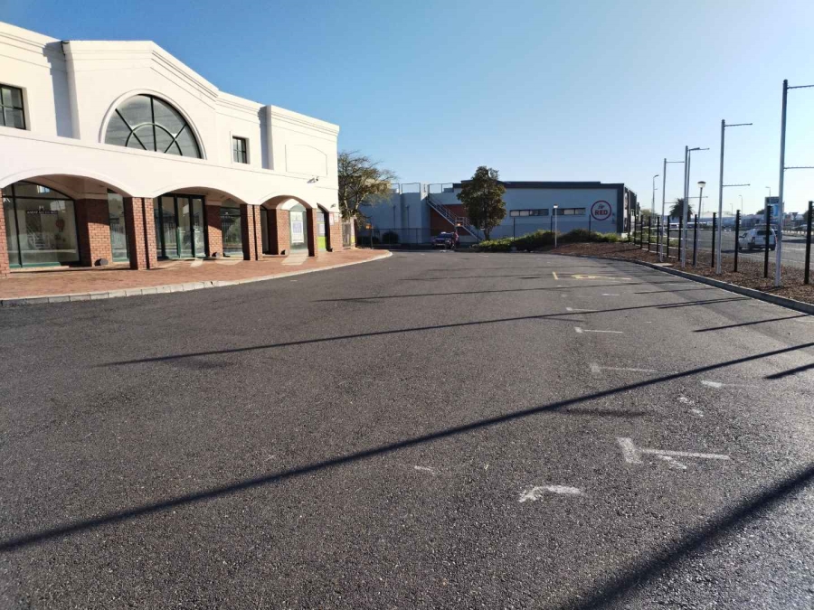 To Let commercial Property for Rent in Parklands Western Cape